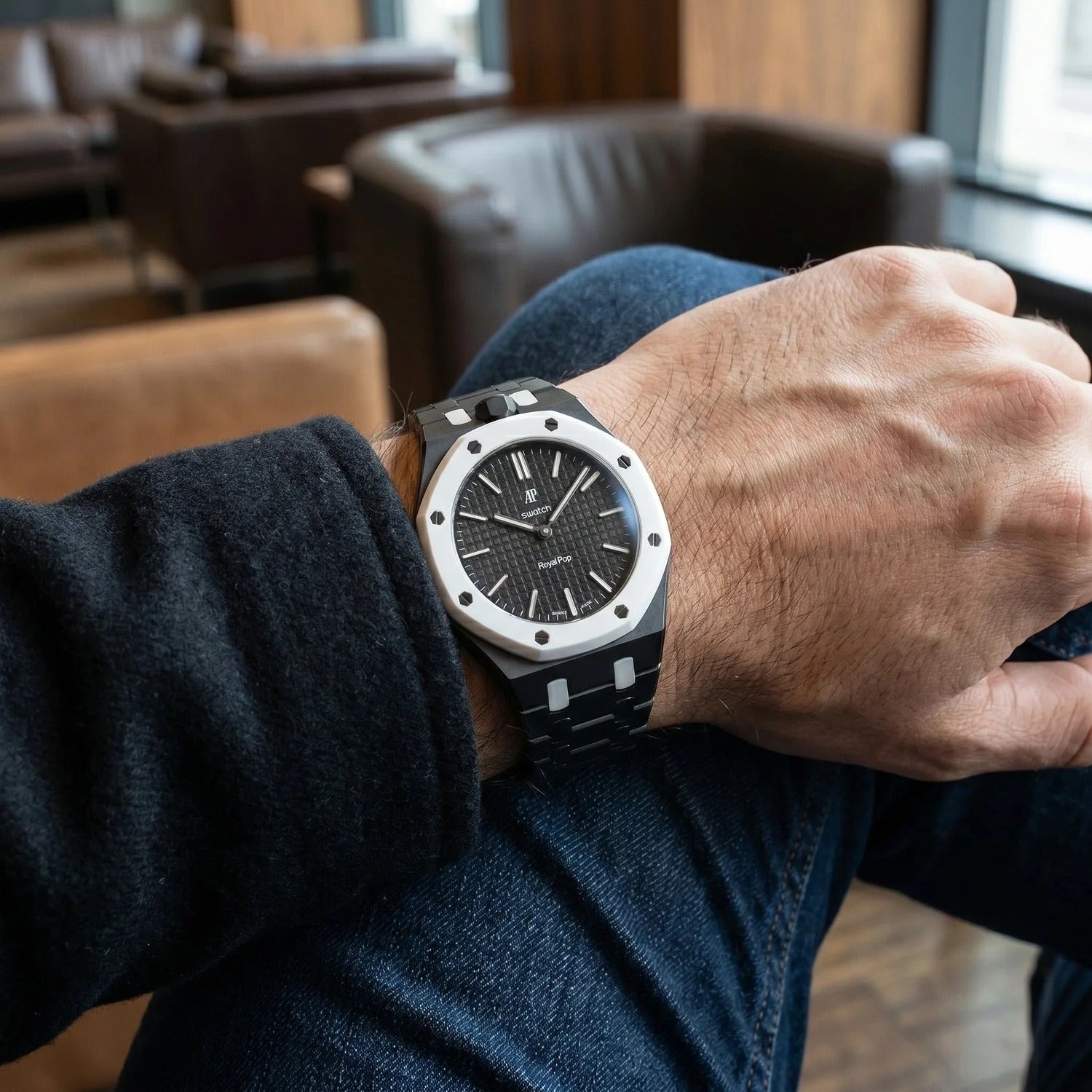 Swatch x AP Royal Pop Black Ceramic Case-Strap