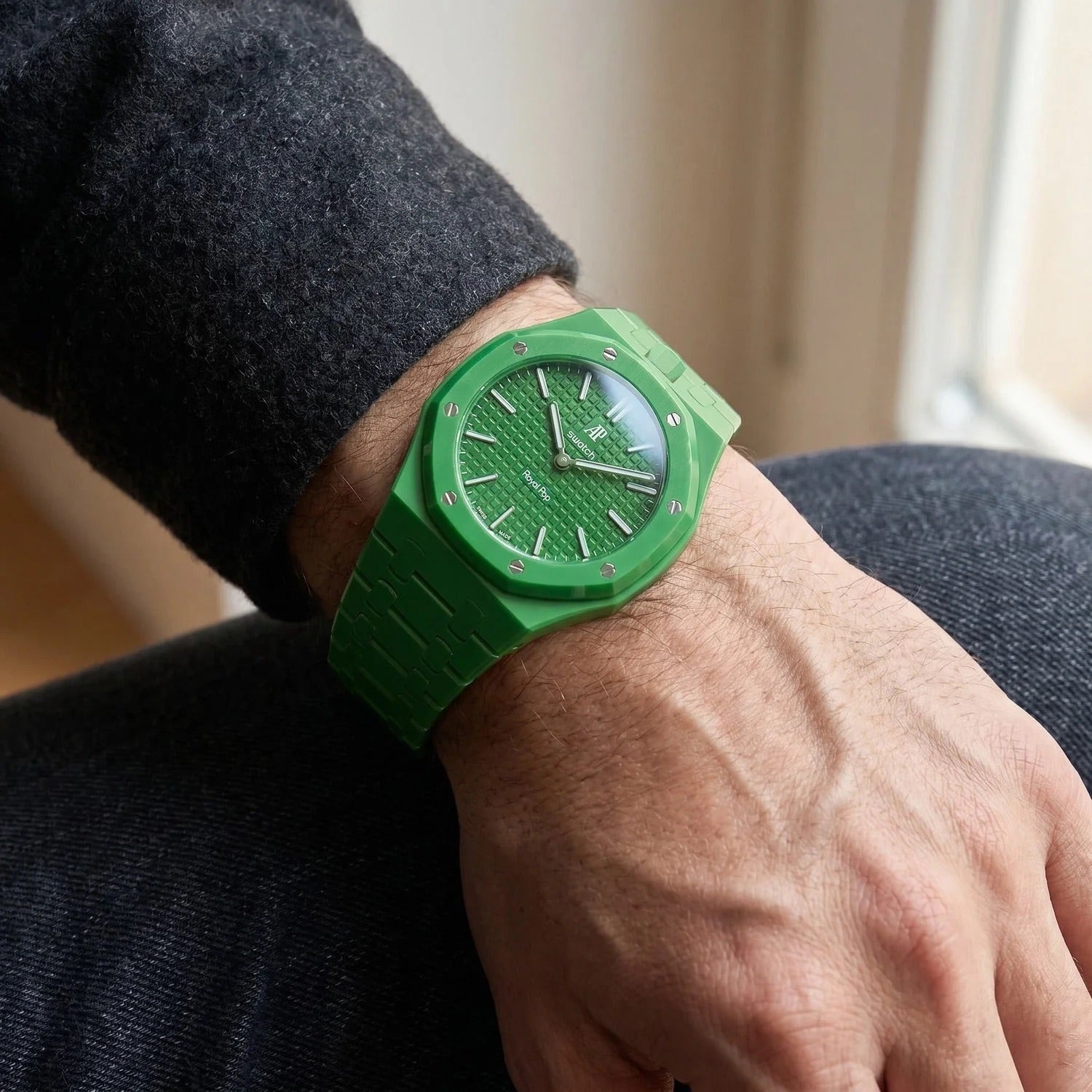 Swatch x AP Royal Pop Green Ceramic Case-Strap
